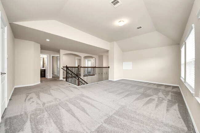 Building Photo - 21254 Lucknow Ln