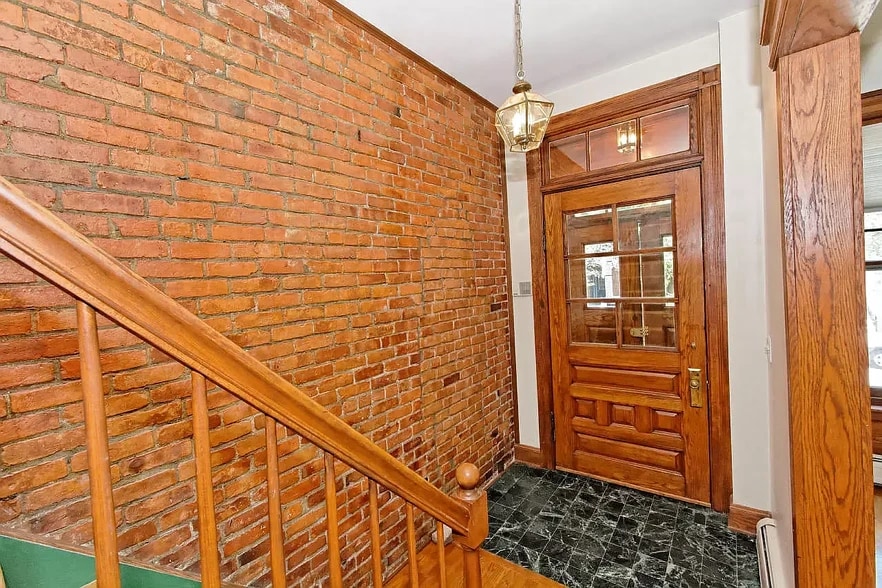 sweet brick wall - 342 Hudson Ave