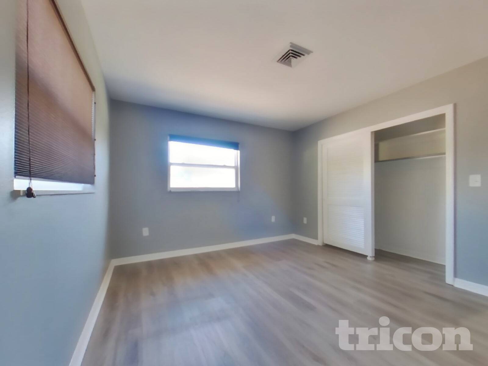 Building Photo - 4167 Pompano Rd