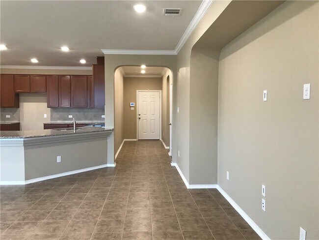 Building Photo - 16615 Brogan Ln