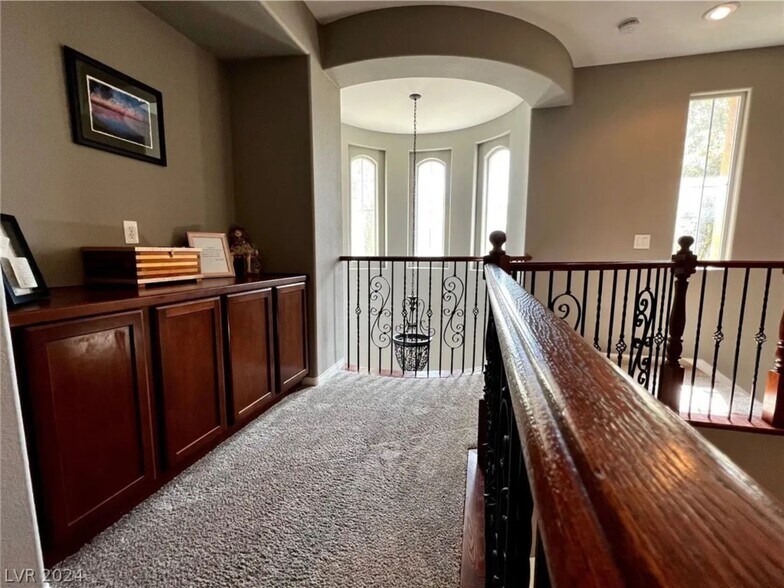 Upstairs Landing - 3160 Color Palette Ave