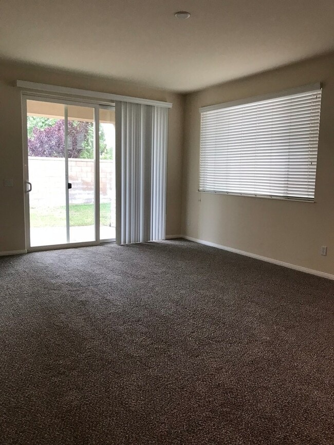 Building Photo - Wonderful 55+ Community