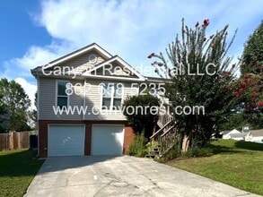 Building Photo - 211 Brently Woods Dr