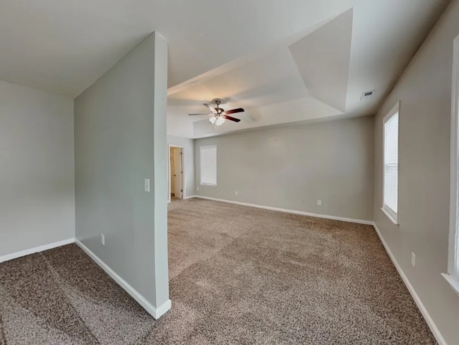 Building Photo - 6333 Willowdell Dr