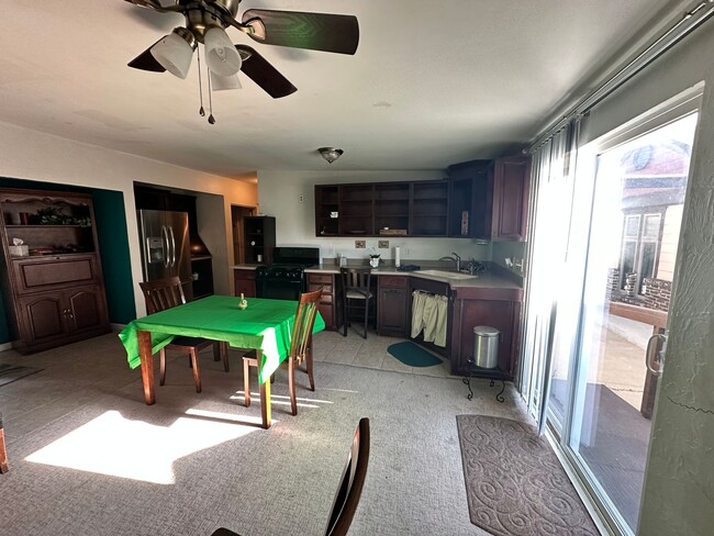 Building Photo - Adorable Studio Apartment in Prime OKC Loc...