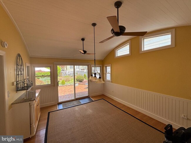 Building Photo - 6413 29th St N