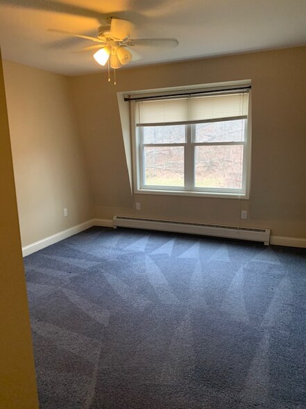 Building Photo - 62 Lincoln St