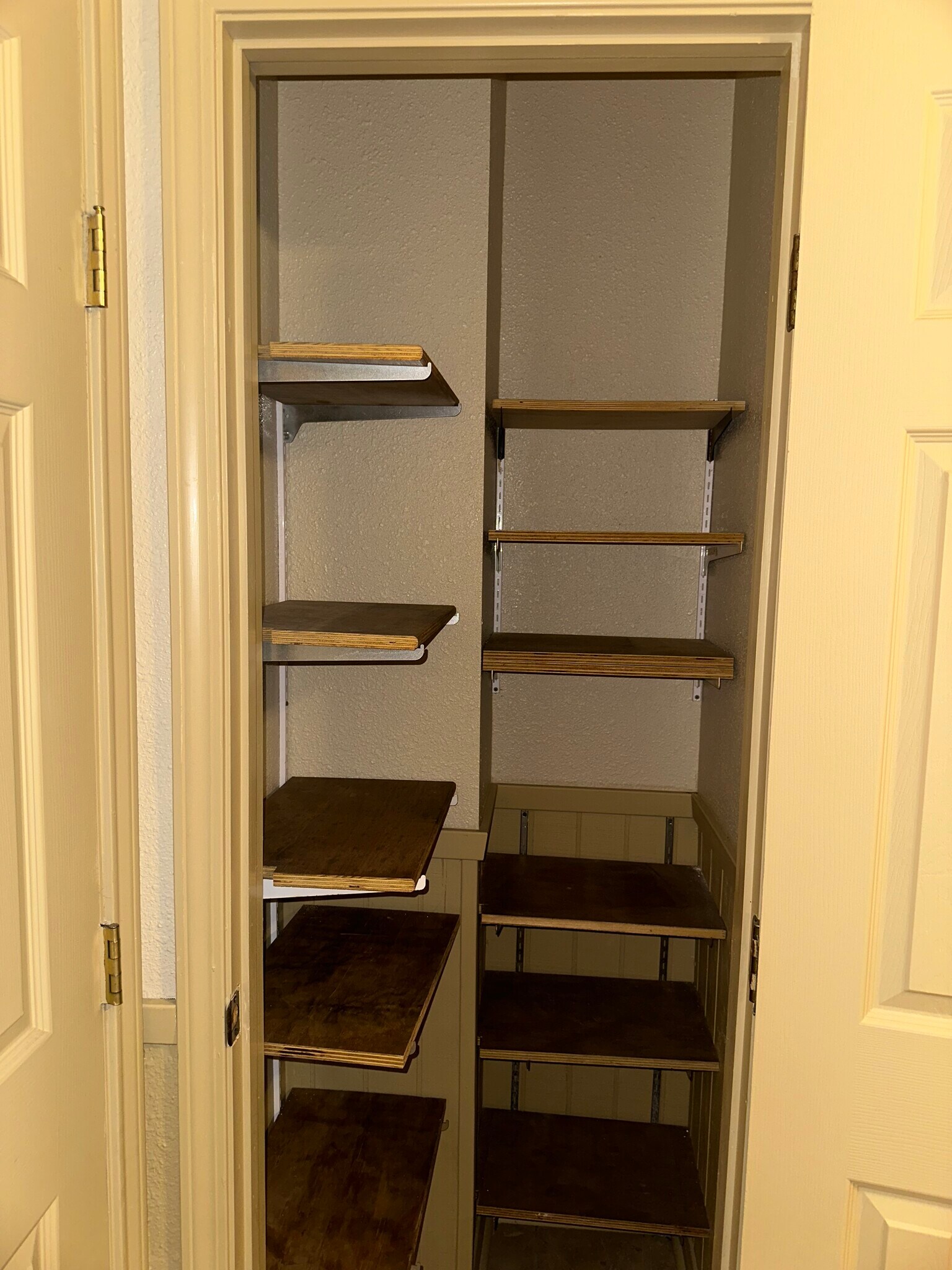 Closet - 2318 Riverside Dr