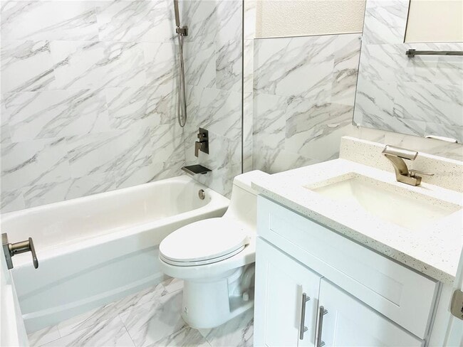 Building Photo - 89 Wheatfield Dr