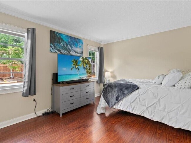 Building Photo - 2226 Fairfield Ave