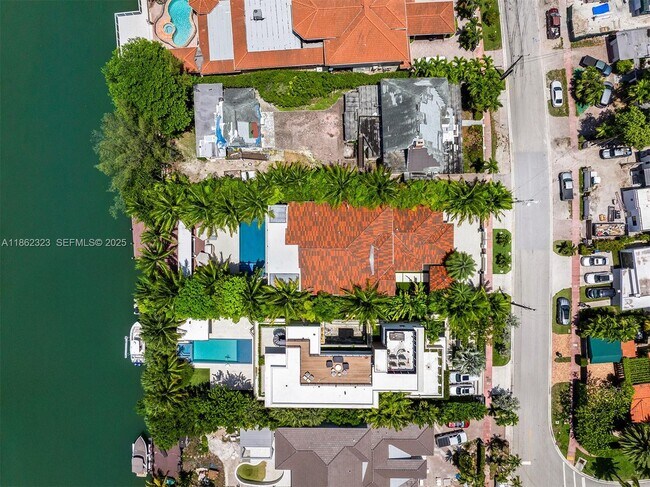 Building Photo - 3734 Chase Ave