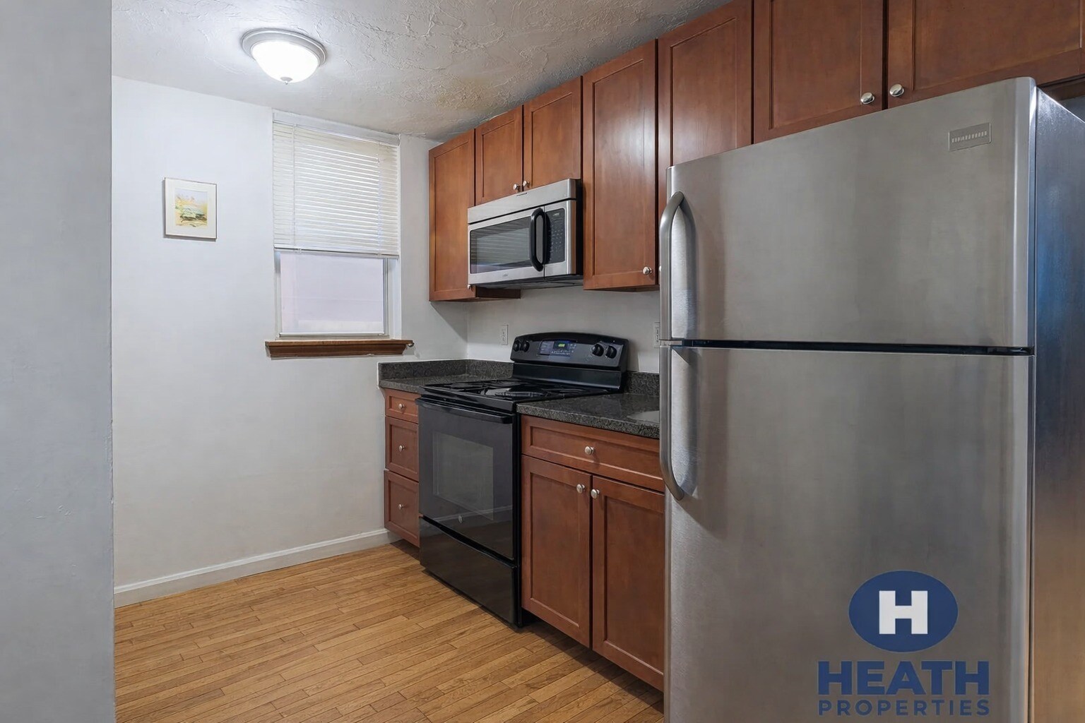 Building Photo - 10 Parker Hill Ave