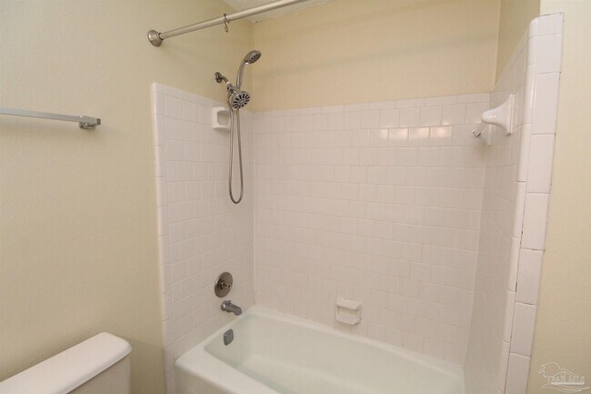 Building Photo - 7859 Bay Meadows Dr