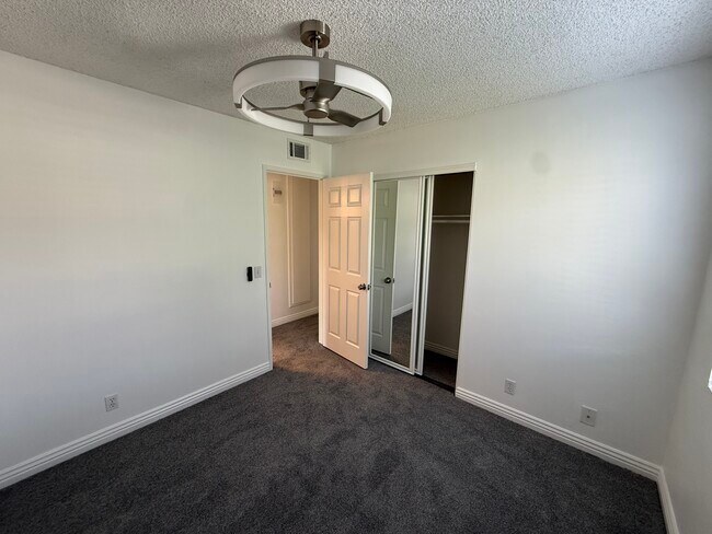 Building Photo - 28015 Sarabande Ln