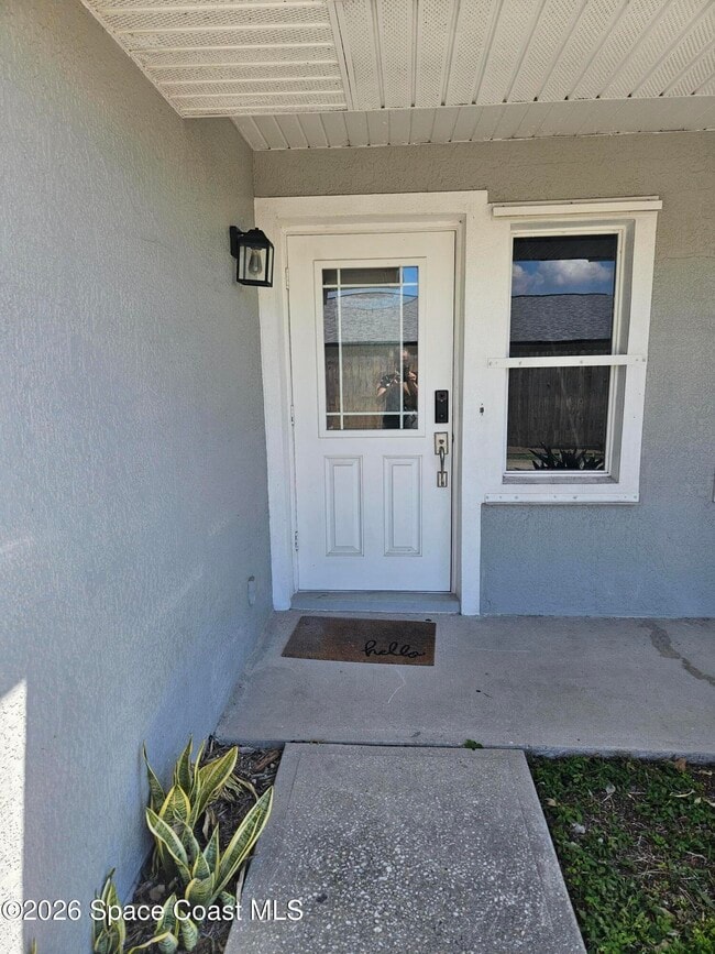 Building Photo - 120 Norwood Ave