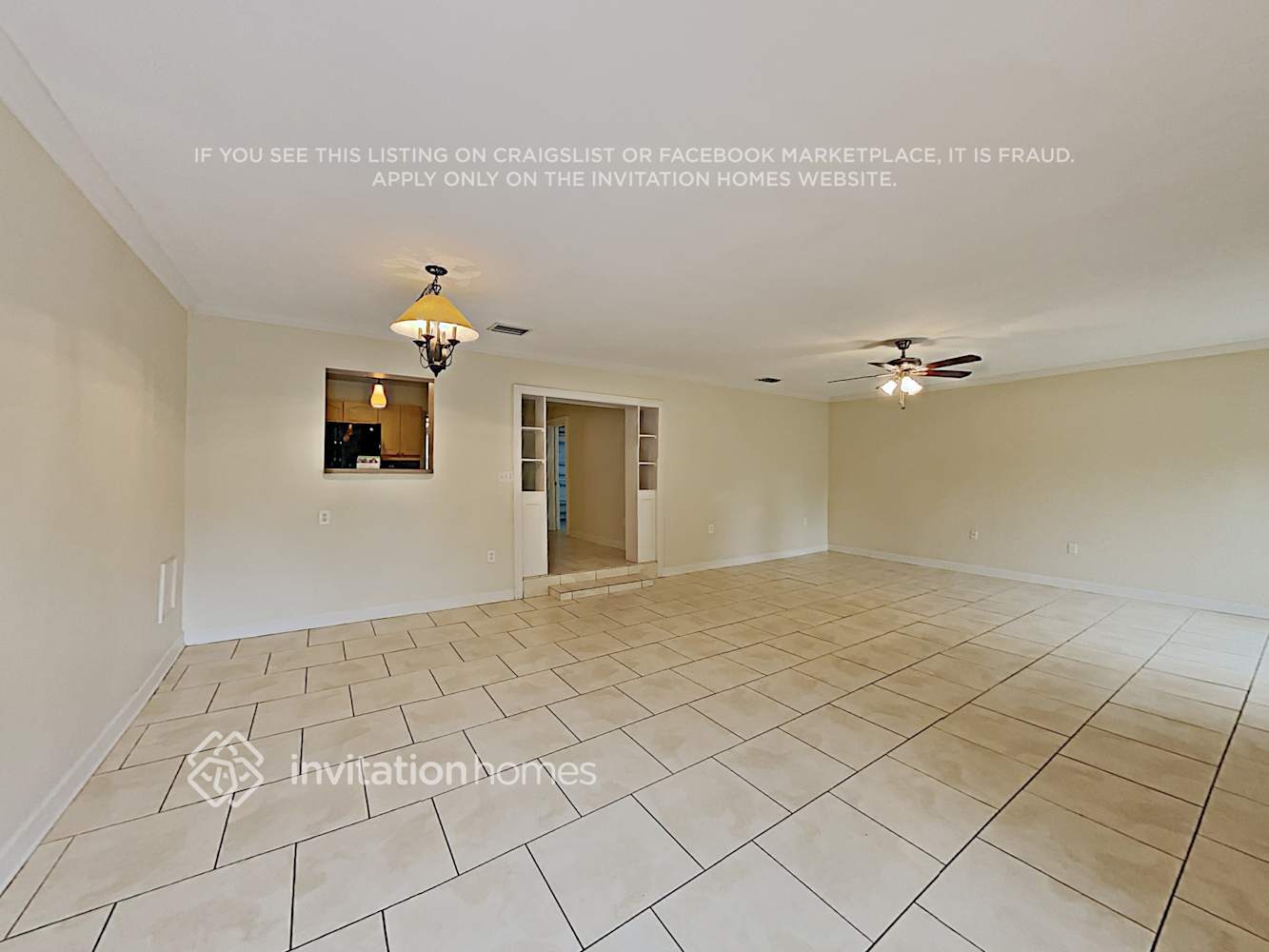 Building Photo - 2219 25th Ave W