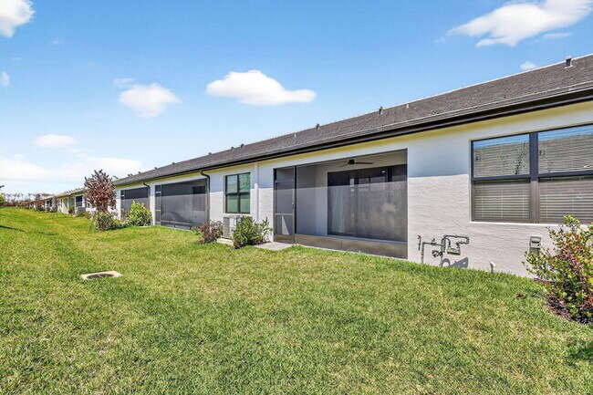 Building Photo - 13470 SW Brightside Wy
