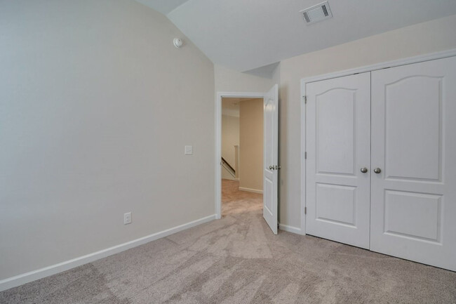 Building Photo - 403 Amesbury Dr