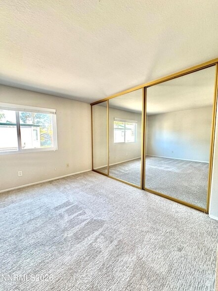 Building Photo - 2604 Sunny Slope Dr