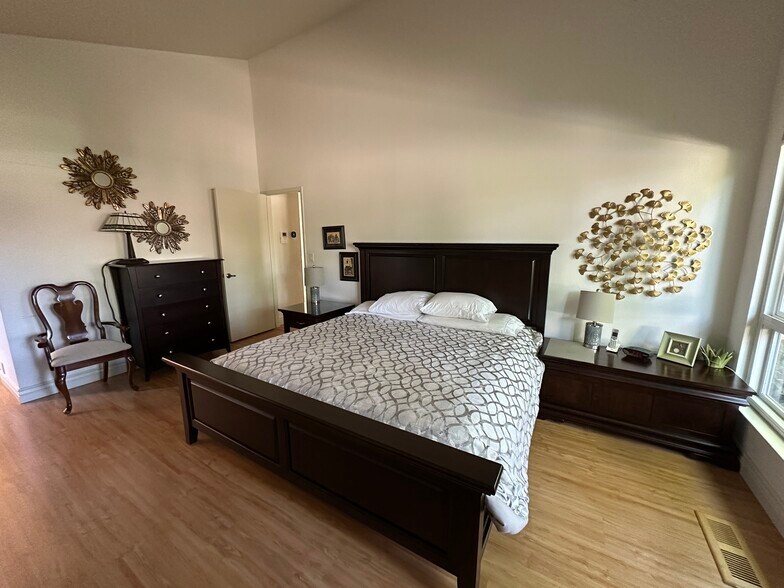 Building Photo - 125 Alta Mesa Ct