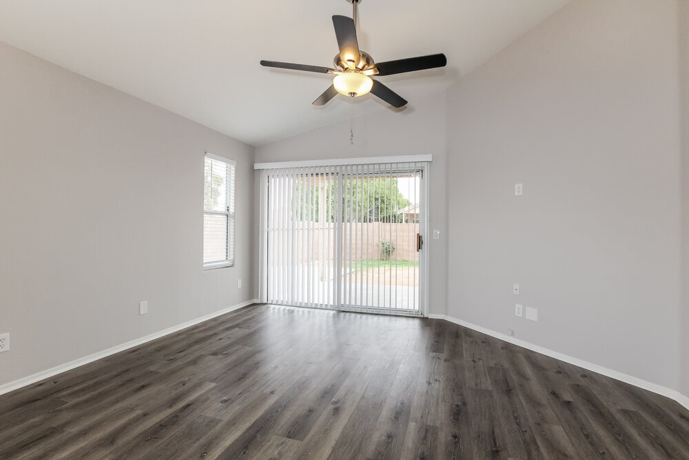 Building Photo - 8234 W Pima St