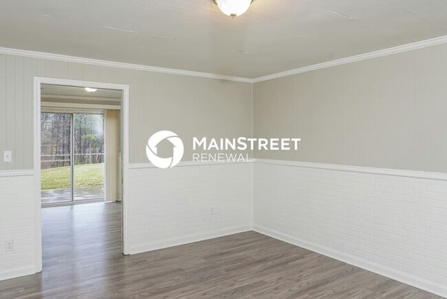 Building Photo - 3 Bedroom Pet-Friendly Home in Clemmons, N...