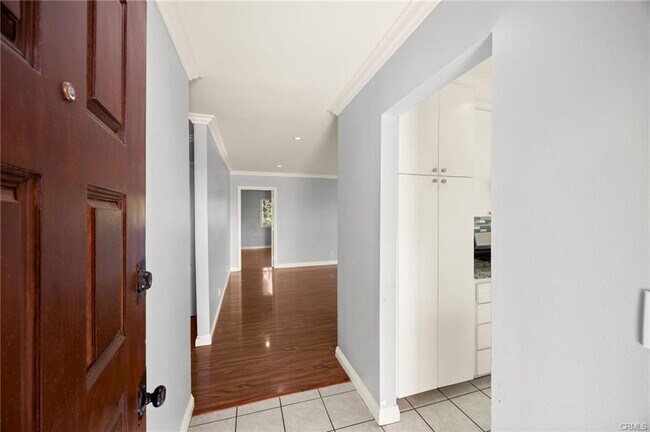Building Photo - 5091 New Mexico Ln