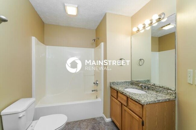 Building Photo - 4005 Chenwood Ln