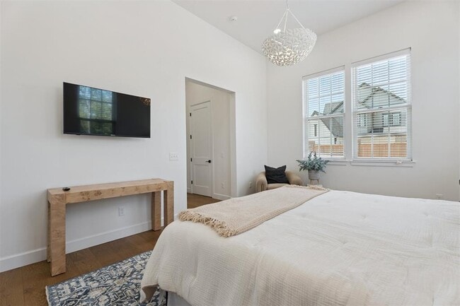 Building Photo - 18817 Selah Wy