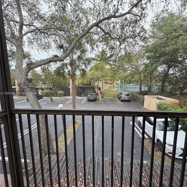 Building Photo - 1125 S Flagler Ave