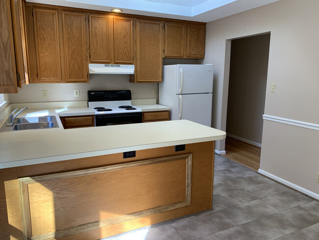 Building Photo - 3 Bed / 2 Bath House for Rent in Clayton