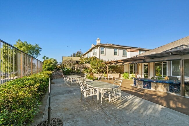 Building Photo - Spectacular Canyon-View Single-Level Home in Gated Hillcrest Estates!