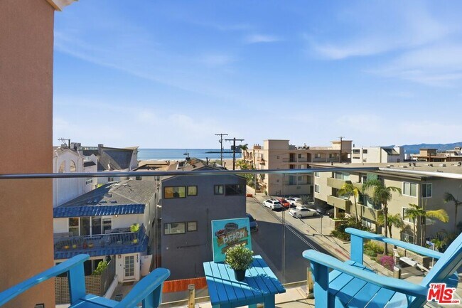 Building Photo - 6400 Pacific Ave