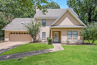 Building Photo - 3 Bedroom Home in Jackson