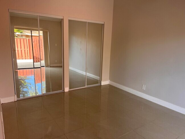 Building Photo - 1186 Periwinkle Pl