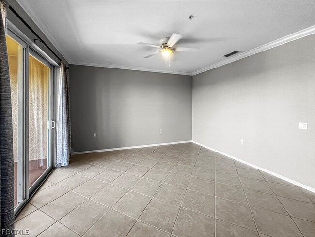 Building Photo - 8550 Kingbird Loop