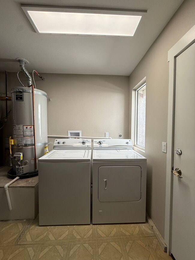 Building Photo - Completely Remodeled Home