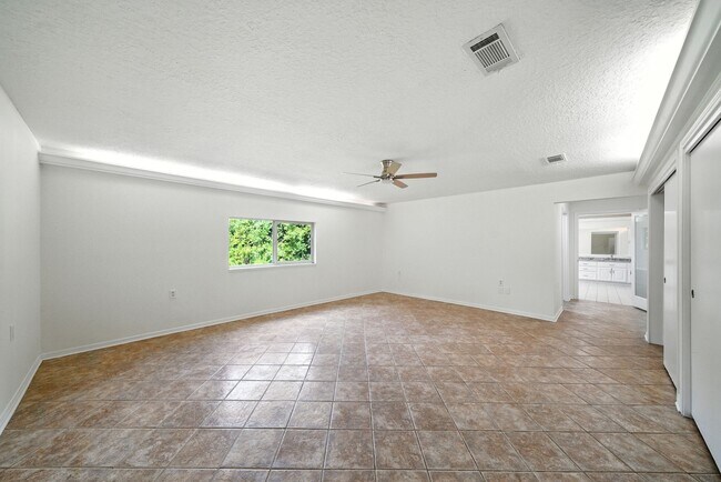 Building Photo - 1506 Shady Glen Dr