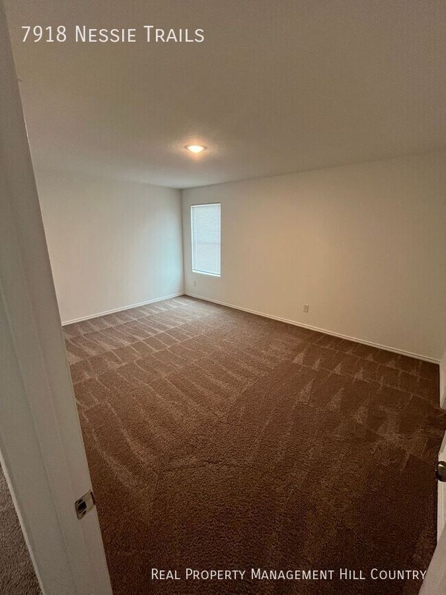 Building Photo - 7918 Nessie Trl