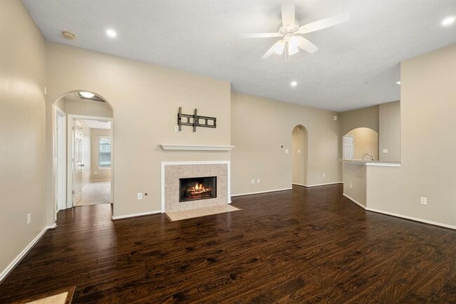 Building Photo - 5030 Birch Manor Ln