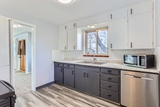 Building Photo - 3264 Niagara St