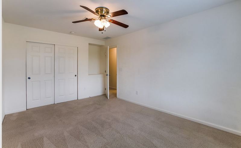 Building Photo - 4115 Ravenna Pl