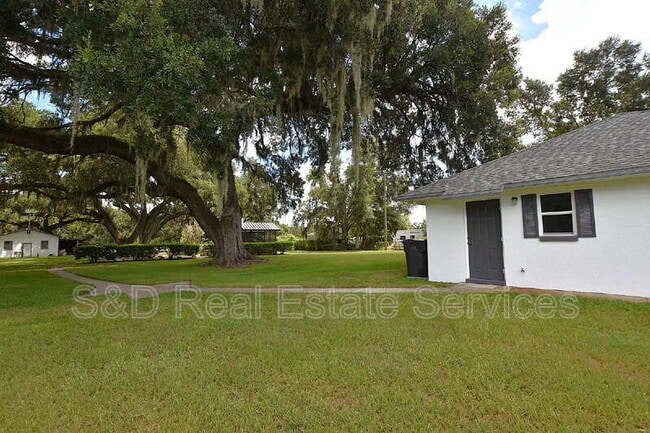Building Photo - 3602 Bruton Rd