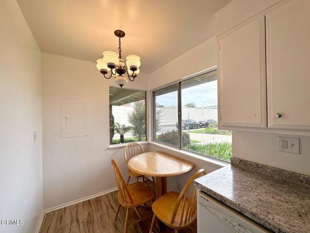 Building Photo - 182 W Alta Green