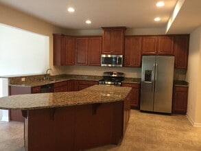 Building Photo - Spacious 4-Bedroom Richmond Retreat with 2...