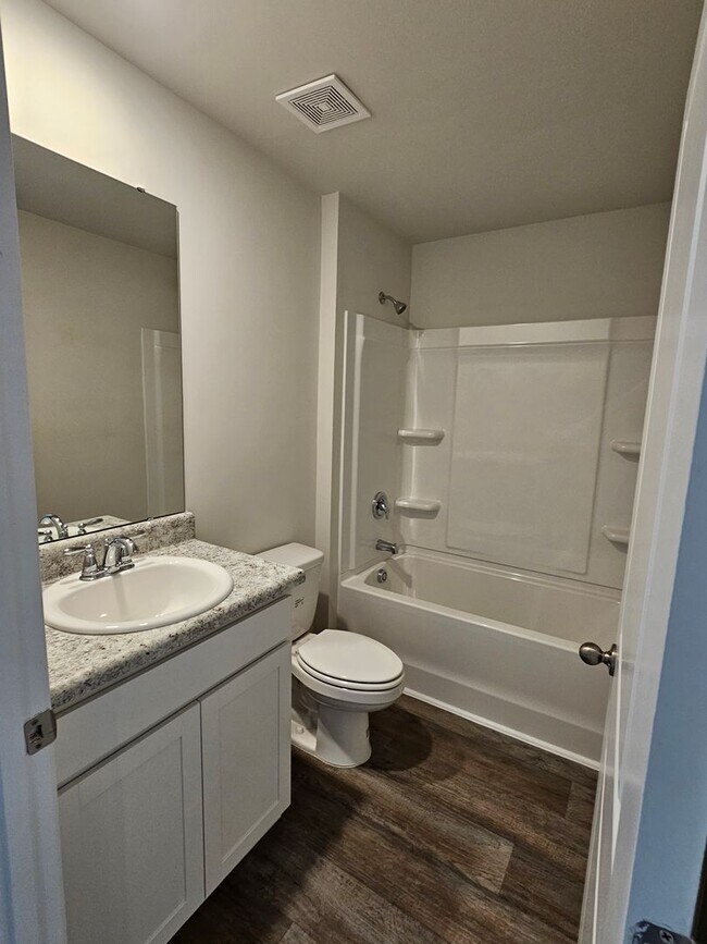 Building Photo - 3 Bedroom/ 2 Bath New Construction