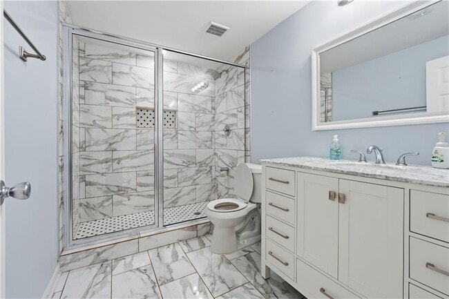 Building Photo - 348 Santa Anita Ave