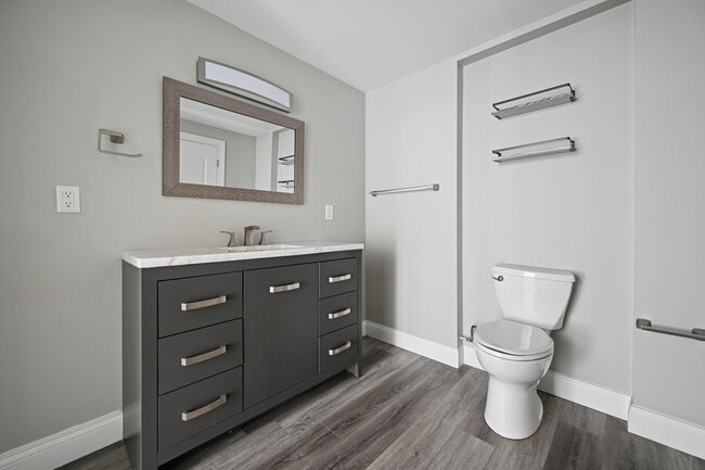 Building Photo - 3947 Buckhill Dr