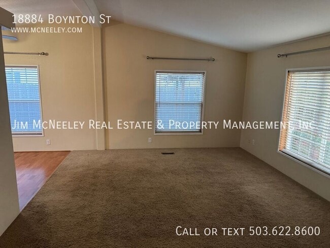 Building Photo - 18884 Boynton St