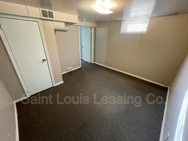 Building Photo - 8356 Elmore Ave